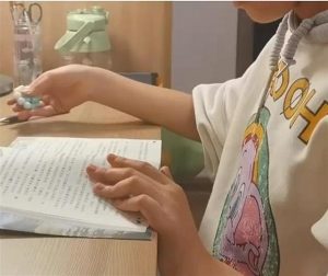 小学生开始流行盘手串、家长觉得非常不可思议-孔夫子古玩网