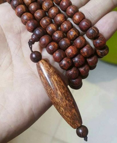 海南黄花梨对身体的好处以及海黄手串的把玩方法-孔夫子古玩网