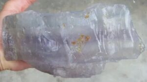 翡翠水晶原石的神奇之旅-孔夫子古玩网