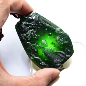 情人的影子墨翠与帝王级绿翡翠的价值-孔夫子古玩网